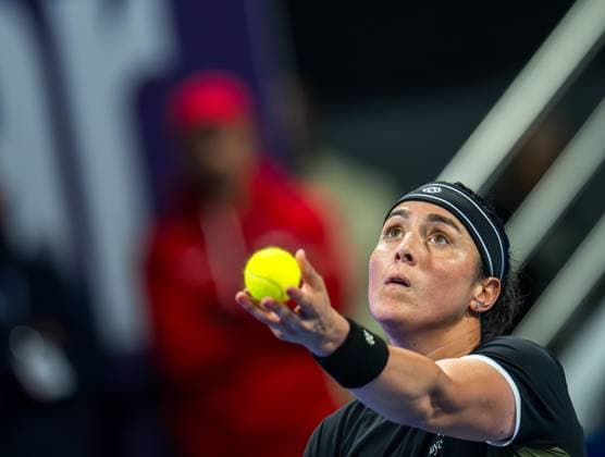 WTA, Tennis Damen QATAR OPEN TENNIS TOURNAMENT ROUND OF 64 Ons Jabeur of Tunisia competes in her round of 64 match against McCartney Kessler of the United States during the WTA Qatar TotalEnergies Open 2025 tennis tournament at the Khalifa International Tennis Complex in Doha, Qatar, on February 10, 2025. Copyright: xNOUSHADx