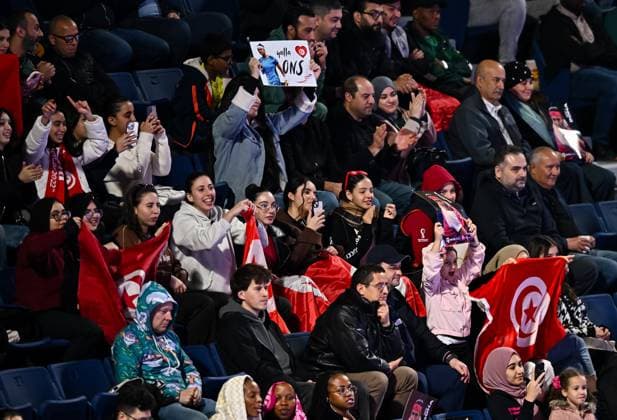 WTA, Tennis Damen QATAR OPEN TENNIS TOURNAMENT ROUND OF 64 Supporters of Ons Jabeur of Tunisia during her round of 64 match against McCartney Kessler of the United States during the WTA Qatar TotalEnergies Open 2025 tennis tournament at the Khalifa International Tennis Complex in Doha, Qatar, on February 10, 2025. Copyright: xNOUSHADx