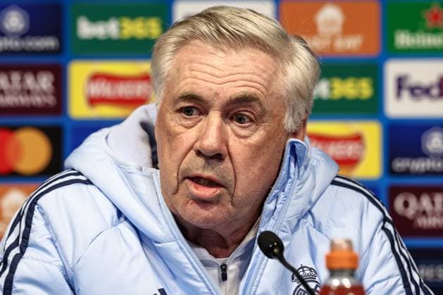 UEFA Champions League press conference, PK, Pressekonferenz Manchester City v Real Madrid Carlo Ancelotti manager of Real Madrid speaks to the press during the UEFA Champions League Press Conference Manchester City v Real Madrid at Etihad Stadium, Manchester, United Kingdom, 10th February 2025 (Photo by Mark Cosgrove News Images) Manchester Etihad Stadium Manchester United, ManU Kingdom Copyright: xMarkxCosgrove NewsxImagesx