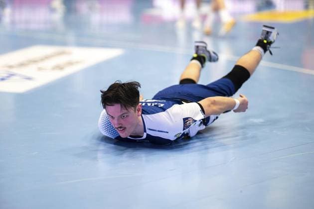 Sport Themen der Woche KW07 Sport Bilder des Tages DAIKIN HBL HANDBALL HERREN 1. BL 18. SPIELTAG THSV EISENACH - TBV LEMGO LIPPE ** NUR FÜR REDAKTIONELLE ZWECKE ** EDITORIAL USE ONLY **<p>10 02 2025-Eisenach: DAIKIN HBL Handball 1. Bundesliga Herren Saison 2024 - 2025 18. Spieltag Werner Assmann Halle ThSV Eisenach - TBV Lemgo Lippe im Foto: Moritz Ende 21 (ThSV Eisenach) ( Deutschland Thüringen Eisenach Copyright: SaschaxFromm *** DAIKIN HBL HANDBALL MEN 1 BL 18 GAME DAY THSV EISENACH TBV LEMGO LIPPE FOR EDITORIAL PURPOSES ONLY p 10 02 2025 Eisenach DAIKIN HBL Handball 1 Bundesliga Herren Saison 2024 2025 18 Spieltag Werner Assmann Halle ThSV Eisenach TBV Lemgo Lippe im Foto Moritz Ende 21 ThSV Eisenach Germany Thüringen Eisenach Copyright SaschaxFromm Copyright: SaschaxFromm doc7zb6e0uabmww2r0k4q4 ,EDITORIAL USE ONLY