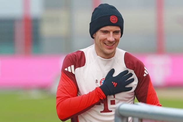 8 Leon Goretzka, gestures, gestures, portrait, portrait, soccer final training FC Bayern Munich before UEFA Champions League match against Celtic Glasgow 11 02 2025 Training ground, Säbenerstr PHOTO Mladen Lackovic LakoPress
