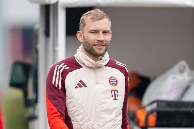 Konrad Laimer 27 FC Bayern Muenchen , final training before the UEFA Champions League match against Celtic Glasgow, season 2024 2025 at Saebener Strasse 11 02 2025 DFB regulations prohibit any use of photographs as image sequences and or quasi video Muenchen Bayern Germany Copyright: xkolbert-press UlrichxGamelx