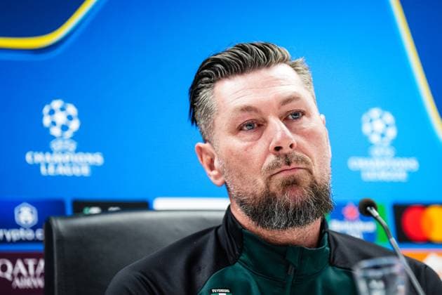 Champions League 2024-2025: press conference, PK, Pressekonferenz of Feyenoord Rotterdam - Feyenoord interim coach Pascal Bosschaart during the press conference of Feyenoord in preparation of the Champions League duel against AC Milan at Stadion Feijenoord De Kuip on 11 February 2025 in Rotterdam, The Netherlands. Copyright: xYannickxVerhoevenx