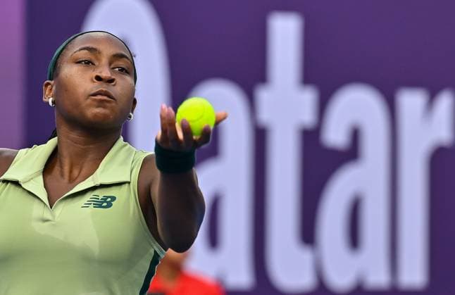 WTA, Tennis Damen QATAR OPEN TENNIS TOURNAMENT ROUND OF 32 Coco Gauff of the United States competes in her round of 32 match against Marta Kostyuk of Ukrain during the WTA Qatar TotalEnergies Open 2025 tennis tournament at the Khalifa International Tennis Complex in Doha, Qatar, on February 11, 2025. Copyright: xNOUSHADx