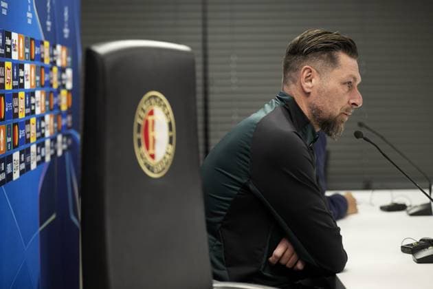 ROTTERDAM - Interim Feyenoord coach Pascal Bosschaart during the press conference, PK, Pressekonferenz ahead of the Champions League game against AC Milan at training complex 1908. ANP OLAF CRACK xVIxANPxSportx xxANPxIVx 519699613 originalFilename: 519699613.jpg
