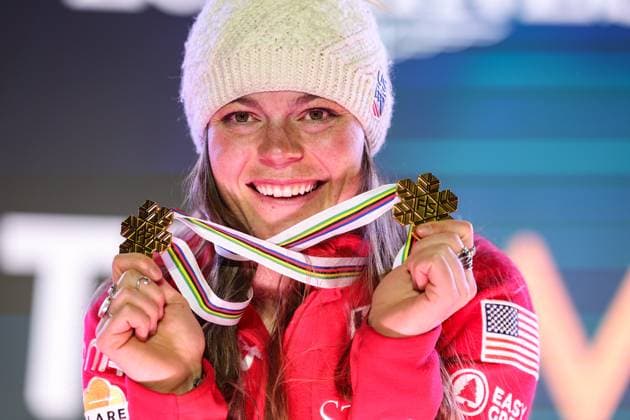 ALPINE SKIING - FIS Ski WC Saalbach 2025 SAALBACH,AUSTRIA,11.FEB.25 - ALPINE SKIING - FIS Alpine World Ski Championships Saalbach 2025, team combined, ladies, medal plaza, award ceremony. Image shows Breezy Johnson (USA). Keywords: medal.  GEPAxpictures xHaraldxSteiner
