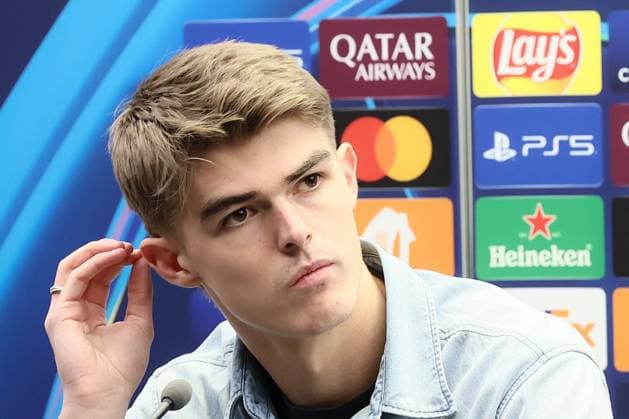 Atalanta s Charles De Ketelaere pictured during a press conference, PK, Pressekonferenz of Italian club Atalanta Bergamo, on Tuesday 11 February 2025 in Brugge. The team is preparing for tomorrow s game against Belgian soccer team Club Brugge KV, the first leg of the Knockout phase play-offs of the UEFA Conference League competition. BRUNOxFAHY  x112234368x