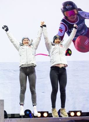 ALPINE SKIING - FIS Ski WC Saalbach 2025 SAALBACH,AUSTRIA,11.FEB.25 - ALPINE SKIING - FIS Alpine World Ski Championships Saalbach 2025, team combined, ladies, medal plaza, award ceremony. Image shows the rejoicing of Katharina Truppe and Stephanie Venier (AUT).  GEPAxpictures xHaraldxSteiner