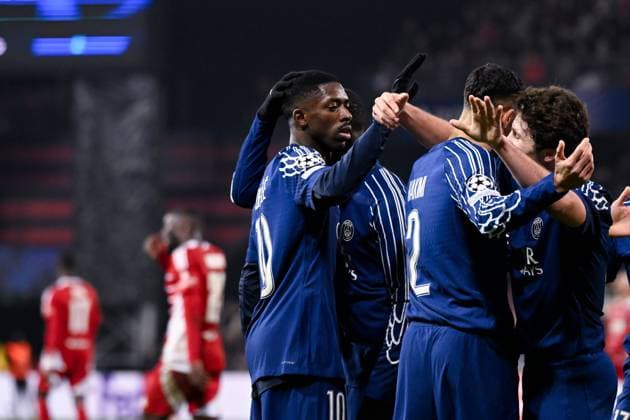 FOOTBALL : Brest vs PSG - Ligue des Champions - 11 02 2025 Ousmane DEMBELE ( 10 - PSG ) celebrates with teammates during the UEFA Champions League match between Stade Brestois 29 and Paris Saint Germain at Stade de Roudourou on February 11, 2025 in Guingamp, France. ( Photo by Dante Badano PsnewZ ) - GuingampFrance  Copyright: xDantexBadanox