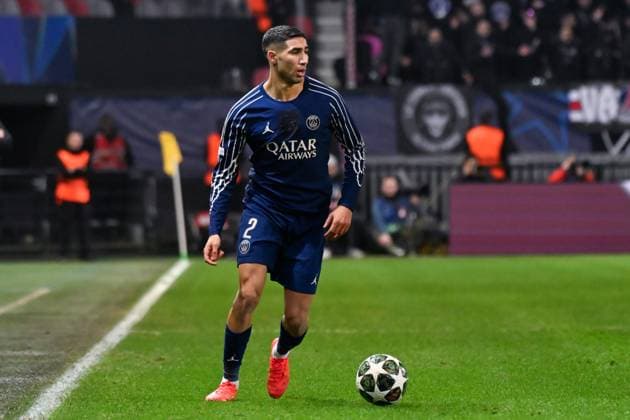FOOTBALL : Brest vs PSG - Ligue des Champions - 11 02 2025 Achraf Hakimi ( 2 - PSG ) @during the UEFA Champions League match between Stade Brestois 29 and Paris Saint Germain at Stade de Roudourou on February 11, 2025 in Guingamp, France. ( Photo by Dante Badano PsnewZ ) - GuingampFrance  Copyright: xDantexBadanox