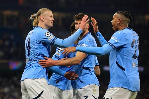Manchester City v Real Madrid Champions League 11 02 2025. Erling Haaland (9) of Manchester City celebrates scoring with Manuel Akanji (25) of Manchester City to make it 1-0 during the Champions League match between Manchester City and Real Madrid at the Etihad Stadium, Manchester, England on 11 February 2025. Manchester Etihad Stadium Manchester England Editorial use only , Copyright: xConorxMolloyx PSI-21439-0027