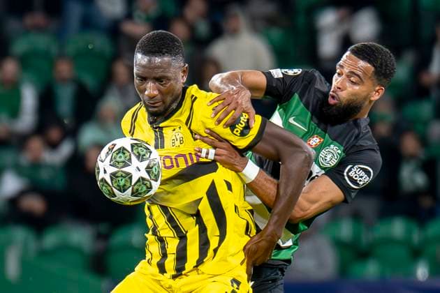 11 02 2025, Football UEFA Champions League, Season 2024 2025, Play Offs, First leg, Sporting CP Lisbon Borussia Dortmuna at Estadio Jose Alvalade in Lisbon Dortmunds Serhou Guirassy l and Lisbons Jeremiah St Juste fight for the ball Photo Kirchner Media Thomas Haesler IMPORTANT NOTE In accordance with UEFA regulations, it is prohibited to exploit or have exploited photographs taken in the stadium and or of the match in the form of sequential images and or video-like photo series Copyright: xKirchner-Media ThomasxHaeslerx