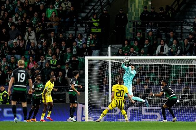 Rui Silva goalkeeper of Sporting CP during the UEFA Champions League 2024 25 League knockout phase play-offs first leg football match between Sporting CP and Borussia Dortmund at the Jose Alvalade stadium in Lisbon on February 11, 2025. UEFA Champions League - Sporting CP vs Borussia Dortmund (Valter Gouveia SPP) Copyright: xValterxGouveia SPPx spp-en-VaGo-VG_L0823