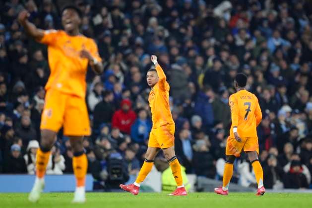 Manchester City FC v Real Madrid CF Real Madrid forward Kylian MbappÃ (9) scores a GOAL 1-1 and celebrates during the Manchester City FC v Real Madrid CF UEFA Champions League Play-Off 1st leg match at Etihad Stadium, Manchester, England, United Kingdom on 11 February 2025 Credit: Phil Duncan Every Second Media Editorial use only. All images are copyright Every Second Media Limited. No images may be reproduced without prior permission. Copyright: xIMAGO EveryxSecondxMediax ESM-1320-0015