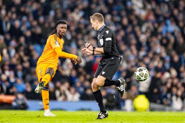 Eduardo Camavinga of Real Madrid during the UEFA Champions League 2024 25 football match between Real Madrid and Manchester City at the Etihad Stadium in Manchester (Richard Callis SPP) Copyright: xRichardxCallis SPPx spp-en-RiCa-spp_riCa_1102251548