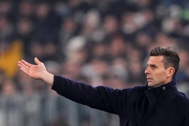 Juventus& x2019; head coach Thiago Motta during the Uefa Champions League soccer match between Juventus Fc and PSV Eindhoven at the Juventus stadium in Turin, Playoff - north west Italy - February 11, 2025. - Soccer .  Copyright: xFabioxFerrari LaPressex