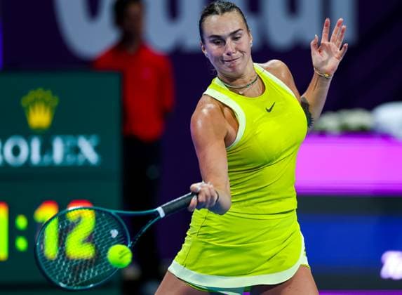 WTA, Tennis Damen QATAR OPEN TENNIS TOURNAMENT ROUND OF 32 Aryna Sabalenka competes in her round of 32 match against Ekaterina Alexandrova during the WTA Qatar TotalEnergies Open 2025 tennis tournament at the Khalifa International Tennis Complex in Doha, Qatar, on February 11, 2025. Copyright: xNOUSHADx