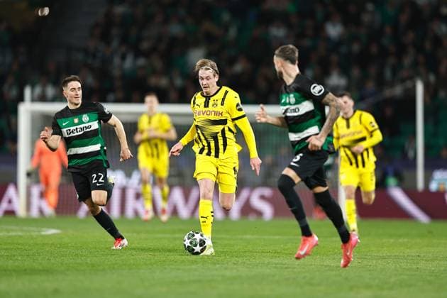 Julian Brandt (Dortmund), FEBRUARY 11, 2025 - Football Soccer : UEFA Champions League knockout phase play-offs 1st leg match between Sporting Clube de Portugal - Borussia Dortmund at the Estadio Jose Alvalade in Lisbon, Portugal. Noxthirdxpartyxsales  (281434562)