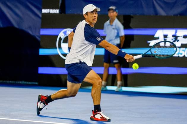 DELRAY BEACH, FL - FEBRUARY 11: Mackenzie McDonald in action during R32 against Kei Nishikori at the Delray Beach Open on Tuesday February 11, 2025, at the Delray Beach Stadium & Tennis Center in Delray Beach, Florida.(Photo by Chris Arjoon Icon Sportswire) TENNIS: FEB 11 Delray Beach Open EDITORIAL USE ONLY Icon25021100160