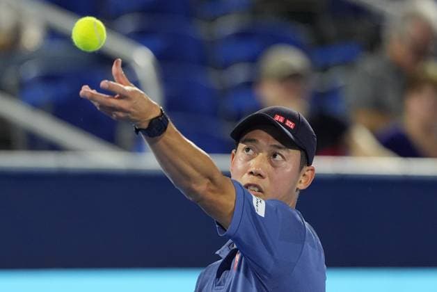 DELRAY BEACH, FL- FEBRUARY 11: Kei Nishikori(JPN) in action here during the 2025 Delray Beach Open held at the Delray Beach Tennis Center in Delray Beach Florida. Copyright: xAndrewxPatronx