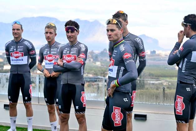 Alpecin-Deceuninck Media Day 2025 DENIA, SPAIN - FEBRUARY 12 : Van Der Poel Mathieu (NED) of Alpecin-Deceuninck and team mates pictured during the media day of cycling team Alpecin-Deceuninck on February 12, 2025 in Denia, Spain, 12 02 2025 Denia Spain  Copyright: xJanxDexMeuleneirx