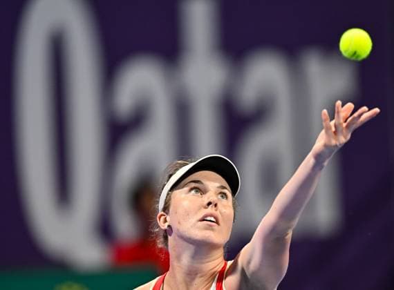QATAR TOTALENERGIES OPEN - DAY FOUR Linda Noskova of Czech Republic competes in her round of 16 match Iga Swiatek of Poland during the WTA, Tennis Damen Qatar TotalEnergies Open 2025 tennis tournament at the Khalifa International Tennis Complex in Doha, Qatar, on February 12, 2025. Copyright: xNOUSHADx