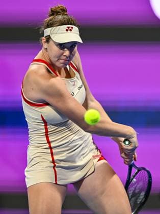 QATAR TOTALENERGIES OPEN - DAY FOUR Linda Noskova of Czech Republic competes in her round of 16 match Iga Swiatek of Poland during the WTA, Tennis Damen Qatar TotalEnergies Open 2025 tennis tournament at the Khalifa International Tennis Complex in Doha, Qatar, on February 12, 2025. Copyright: xNOUSHADx