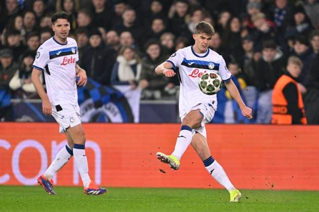 Club Brugge v Atalanta - UEFA Champions League BRUGGE, BELGIUM - FEBRUARY 12 : De Ketelaere Charles forward of Atalanta in action during the UEFA Champions League 2024 25 knockout phase play-off match first round between Club Brugge and Atalanta on February 12, 2025 in Brugge, Belgium, 12 02 2025 Brugge Belgium  Copyright: xDhax