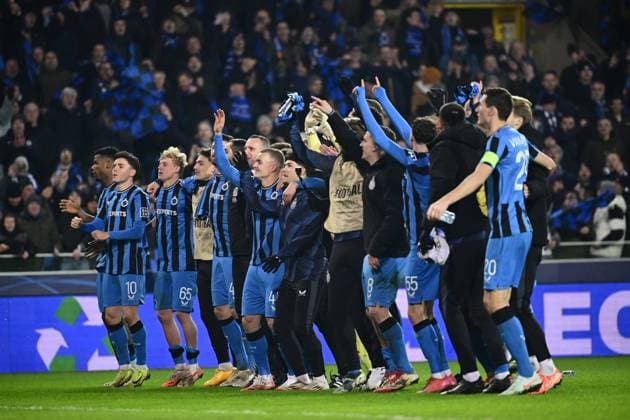 Club Brugge v Atalanta - UEFA Champions League BRUGGE, BELGIUM - FEBRUARY 12 : Club Brugge players celebrating their victory during the UEFA Champions League 2024 25 knockout phase play-off match first round between Club Brugge and Atalanta on February 12, 2025 in Brugge, Belgium, 12 02 2025 Brugge Belgium  Copyright: xPeterxDexVoechtx
