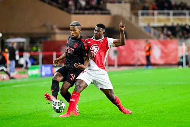 FOOTBALL : AS Monaco VS SL Benfica - Ligue des Champions - 12 02 2025 L AS Monaco recoit le SC Benfica dans le cadre du barrage aller de la Ligue des Champions. Florentino (SLB) Breel Embolo (ASM) MonacoMonaco  Copyright: xWilliamxCannarellax