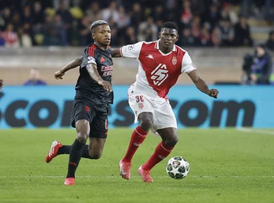 Florentino of SL Benfica and Breel Embolo of AS Monaco during the Uefa Champions League first leg play offâ??s, football match between AS Monaco and SL Benfica. On 12 February 2025 at Louis II Stadium, Monaco. Photo Nderim Kaceli.  Copyright: xNderimxKaceli IPAxSportx xipa-agency.netx xx IPA_53987983 IPA_Agency_IPA53987983
