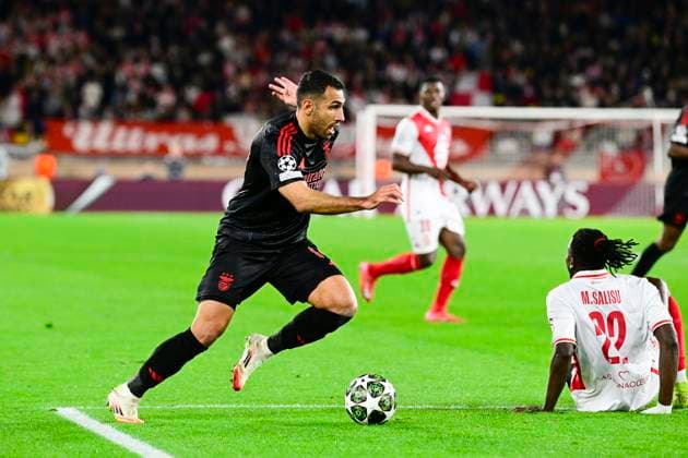 FOOTBALL : AS Monaco VS SL Benfica - Ligue des Champions - 12 02 2025 L AS Monaco recoit le SC Benfica dans le cadre du barrage aller de la Ligue des Champions. Vangelis Pavlidis (SLB) MonacoMonaco  Copyright: xWilliamxCannarellax