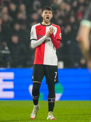 UEFA Champions League: Feyenoord v AC Milan Rotterdam - Jakub Moder of Feyenoord during the 1st leg of the knockout phase play-offs of new format of the Champions League 2024 2025. The match is set between Feyenoord and AC Milan at Stadion Feijenoord De Kuip on 12 February 2025 in Rotterdam, The Netherlands. Copyright: xYannickxVerhoevenx