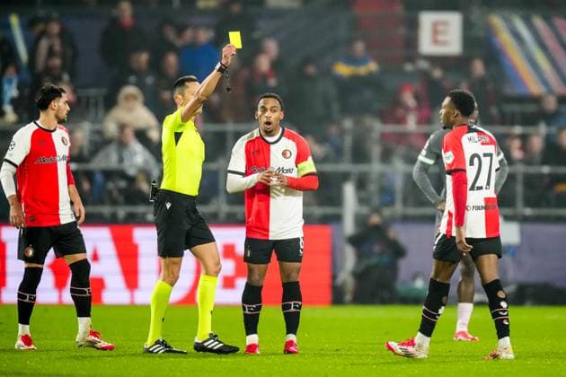 UEFA Champions League: Feyenoord v AC Milan Rotterdam - Referee Jose Maria Sanchez, Antoni Milambo of Feyenoord during the 1st leg of the knockout phase play-offs of new format of the Champions League 2024 2025. The match is set between Feyenoord and AC Milan at Stadion Feijenoord De Kuip on 12 February 2025 in Rotterdam, The Netherlands. Copyright: xYannickxVerhoevenx
