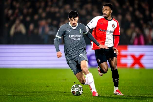 AC Milan midfielder Tijjani Reijnders, Feyenoord Rotterdam midfielder Antoni Milambo during the match Feyenoord AC Milan at the Stadium De Kuip for the UEFA Champions League Knockout phase play offs1st leg season 2024 2025 in ROTTERDAM, Netherlands on 12 february 2025, photo by Marcel van Dorst EYE4images DeFodi Images Defodi 746 215410 Defodi-746