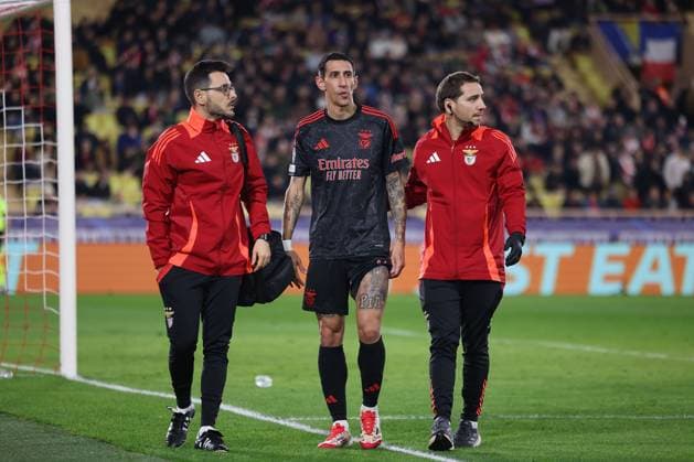Monaco on February 12, 2025 Uefa Champions League Knockout phase play offs, 1st leg AS Monaco SL Benfica, Angel di Maria S L Benfica out injured Copyright: JoaquimxFerreira