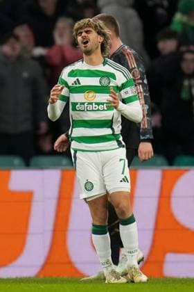 Jota of Celtic reacts to missed opportunity Celtic v Bayern Munich, UEFA Champions League, Knockout Round Play-offs, First Leg, Football, Celtic Park, Glasgow, UK - 12 Feb 2025 EDITORIAL USE ONLY No use with unauthorised audio, video, data, fixture lists, club league logos or live services. Online in-match use limited to 120 images, no video emulation. No use in betting, games or single club league player publications. Copyright: xStuartxWallace Shutterstockx 15136907df