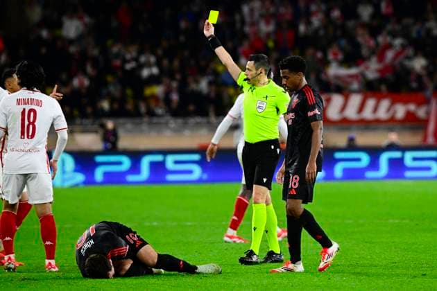 FOOTBALL : AS Monaco VS SL Benfica - Ligue des Champions - 12 02 2025 L AS Monaco recoit le SC Benfica dans le cadre du barrage aller de la Ligue des Champions. Maurizio Mariani, arbitre principal de la rencontre. MonacoMonaco  Copyright: xWilliamxCannarellax