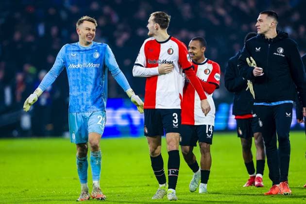 ROTTERDAM, 12-2-2025, Stadium de Kuip, Champions League, 2024 2025, Feyenoord - AC Milan, Feyenoord players are happy with the win Feyenoord - AC Milan  x27833203x Copyright: