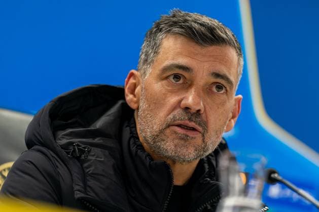 2025-02-12 Feyenoord v AC Milan - UEFA Champions League 2024 25 League Knockout Play-off First Leg ROTTERDAM, NETHERLANDS - FEBRUARY 12: Sergio Conceicao of AC Milan during the press conference, PK, Pressekonferenz following the UEFA Champions League 2024 25 League Knockout Play-off First Leg match between Feyenoord and AC Milan at Stadion Feijenoord on February 12, 2025 in Rotterdam, Netherlands. Rotterdam Stadion Feijenoord Netherlands Content not available for redistribution in The Netherlands directly or indirectly through any third parties. Copyright: xJorisxVerwijstx