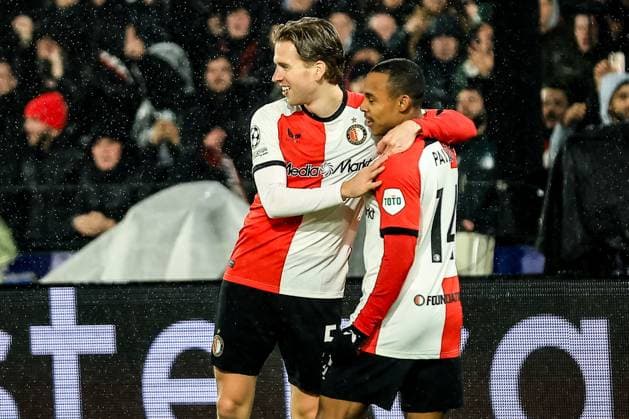 ROTTERDAM, 12-2-2025, Stadium de Kuip, Champions League, 2024 2025, Feyenoord - AC Milan, Feyenoord player Igor Paixao scores 1-0, Feyenoord player Gijs Smal Feyenoord - AC Milan  x27836770x Copyright: