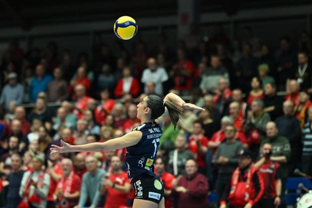 Julia de Paula Viana VfB Suhl Lotto Thueringen, 17 Dresdner SC vs VfB Suhl Lotto Thueringen, 1 Volleyball Bundesliga Women, Season 2024 2025, 12 02 2025 Dresdner SC vs VfB Suhl Lotto Thueringen, 1 Volleyball Bundesliga Women, Season 2024 2025, 12 02 2025 Dresden Copyright: xEibner-Pressefoto xHoepnerx EP_PHR