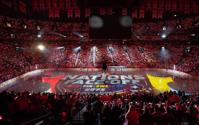 February 12, 2025, Montreal, Pq, CANADA: People cheer prior to the Canada and Sweden match up at 4 Nations Face-Off hockey action in Montreal on Wednesday, Feb. 12, 2025. Canada News - February 12, 2025  - ZUMAc35_ 20250212_zaf_c35_138 Copyright: xChristinnexMuschix