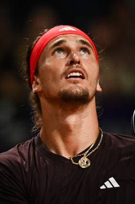 Argentina Open Tenis ATP, Tennis Herren Germany s Alexander Zverev reacts during an Argentina Open ATP round of 16 tennis match at Guillermo Vilas Stadium in Buenos Aires, Argentina, on February 12, 2025. Buenos Aires Argentina  Copyright: xGabrielxSotelox originalFilename:sotelo-notitle250212_npRxs.jpg
