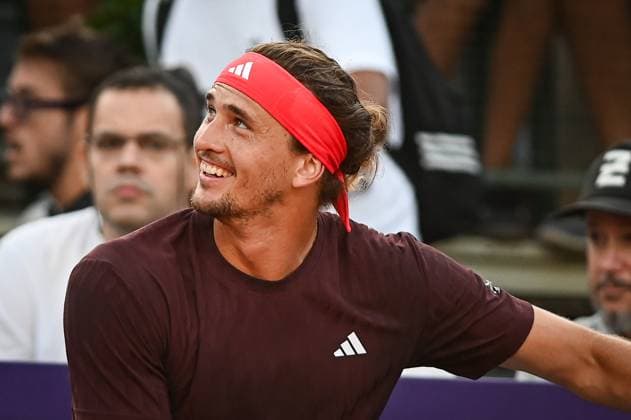 Argentina Open Tenis ATP, Tennis Herren Germany s Alexander Zverev reacts during an Argentina Open ATP round of 16 tennis match at Guillermo Vilas Stadium in Buenos Aires, Argentina, on February 12, 2025. Buenos Aires Argentina  Copyright: xGabrielxSotelox originalFilename:sotelo-notitle250212_npLO9.jpg