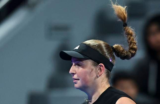 QATAR TOTALENERGIES OPEN - QUARTER-FINALS Jelena Ostapenko of Latvia competes in her quarterfinals match against Ons Jabeur of Tunisia during the WTA, Tennis Damen Qatar TotalEnergies Open 2025 tennis tournament at the Khalifa International Tennis Complex in Doha, Qatar, on February 13, 2025. DOHA Qatar Copyright: xNOUSHADx