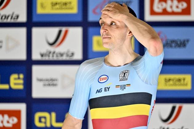 Radsport, Bahnrad-EM Zolder Belgian Jasper De Buyst , winner of the bronze medal in the men s points race final, pictured on the podium of the 2025 UEC Track Elite European Championships, in Heusden-Zolder, Belgium, Thursday 13 February 2025. The European Championships take place from 12 to 16 February. DIRKxWAEM  x112381840x