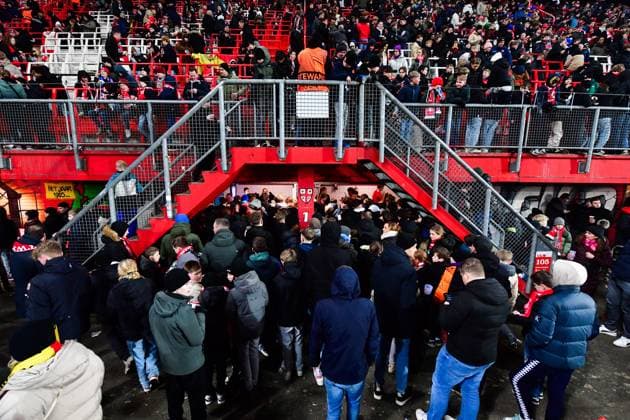 ENSCHEDE, Stadium Grolsch Veste, 13-02-2025 , season 2024 2025 , Europa League during the match Twente - Bodo Glimt, 2600 kids on the stands at VAK-P Twente - Bodo Glimt  x27847148x Copyright: