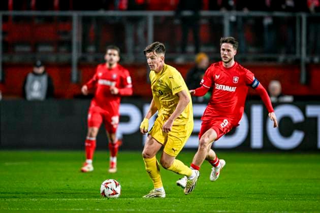Bodo Glimt defender Jostein Gundersen, during the match Twente Bodo Glimt at the Grolsch Veste, FC Twente Stadion for the UEFA Europa League Knockout phase play offs 1st leg season 2024 2025 in ENSCHEDE, Netherlands on 13 februari 2025, photo by Stefan Koops EYE4images DeFodi Images Defodi 746 215915 Defodi-746
