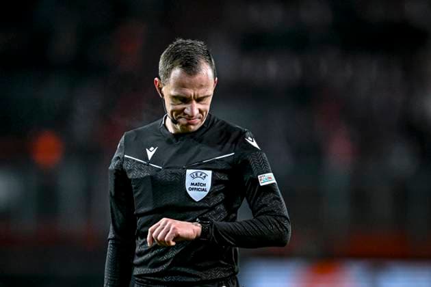 referee Sebastian Gishamer, during the match Twente Bodo Glimt at the Grolsch Veste, FC Twente Stadion for the UEFA Europa League Knockout phase play offs 1st leg season 2024 2025 in ENSCHEDE, Netherlands on 13 februari 2025, photo by Stefan Koops EYE4images DeFodi Images Defodi 746 215920 Defodi-746
